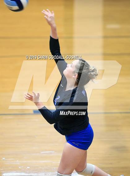 Thumbnail 1 in West Carteret vs Dixon (Joseph L. Beasley Spikefest) photogallery.