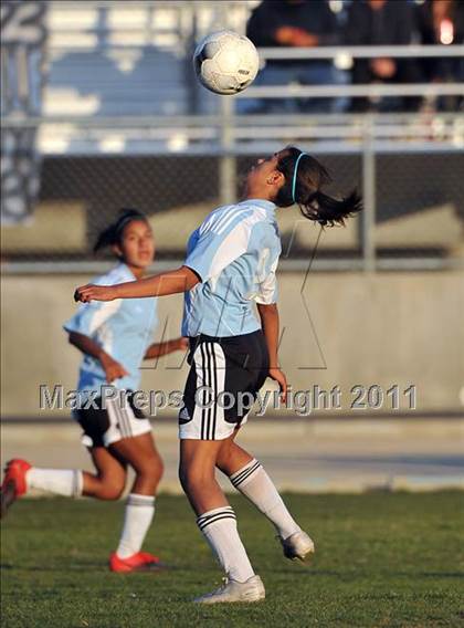 Thumbnail 2 in Bell Gardens @ Arroyo (CIF SS Playoffs) photogallery.