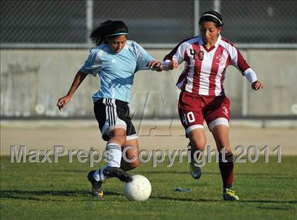 Thumbnail 2 in Bell Gardens @ Arroyo (CIF SS Playoffs) photogallery.