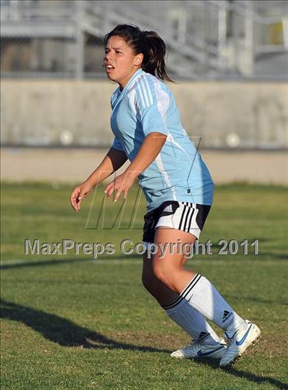 Thumbnail 3 in Bell Gardens @ Arroyo (CIF SS Playoffs) photogallery.