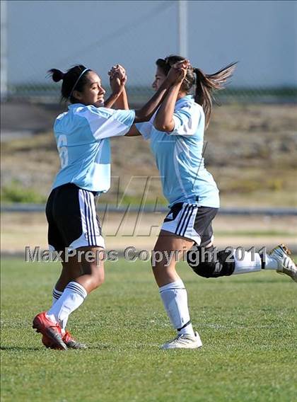 Thumbnail 3 in Bell Gardens @ Arroyo (CIF SS Playoffs) photogallery.