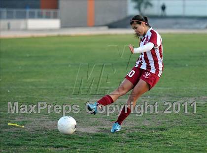 Thumbnail 2 in Bell Gardens @ Arroyo (CIF SS Playoffs) photogallery.