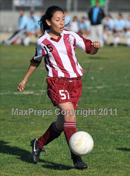 Thumbnail 2 in Bell Gardens @ Arroyo (CIF SS Playoffs) photogallery.