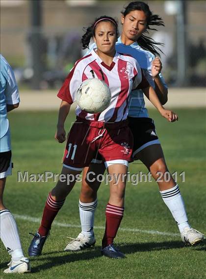 Thumbnail 2 in Bell Gardens @ Arroyo (CIF SS Playoffs) photogallery.