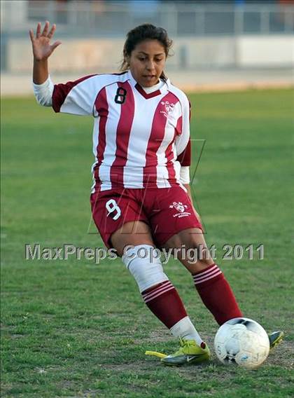 Thumbnail 1 in Bell Gardens @ Arroyo (CIF SS Playoffs) photogallery.