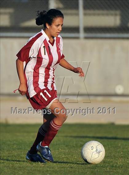Thumbnail 1 in Bell Gardens @ Arroyo (CIF SS Playoffs) photogallery.