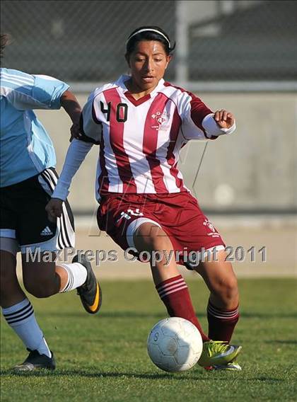 Thumbnail 3 in Bell Gardens @ Arroyo (CIF SS Playoffs) photogallery.