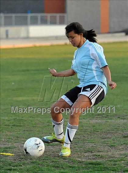 Thumbnail 1 in Bell Gardens @ Arroyo (CIF SS Playoffs) photogallery.