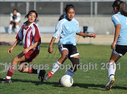 Thumbnail 1 in Bell Gardens @ Arroyo (CIF SS Playoffs) photogallery.