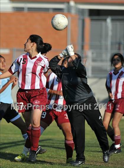Thumbnail 3 in Bell Gardens @ Arroyo (CIF SS Playoffs) photogallery.