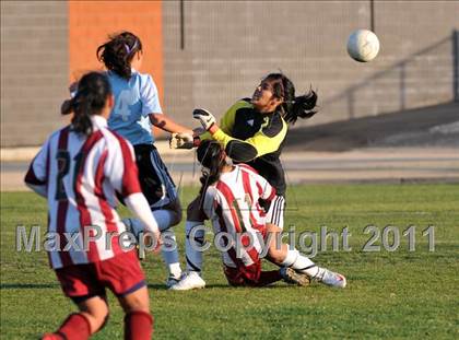 Thumbnail 2 in Bell Gardens @ Arroyo (CIF SS Playoffs) photogallery.