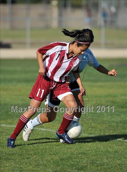 Thumbnail 3 in Bell Gardens @ Arroyo (CIF SS Playoffs) photogallery.