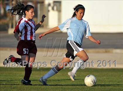 Thumbnail 3 in Bell Gardens @ Arroyo (CIF SS Playoffs) photogallery.