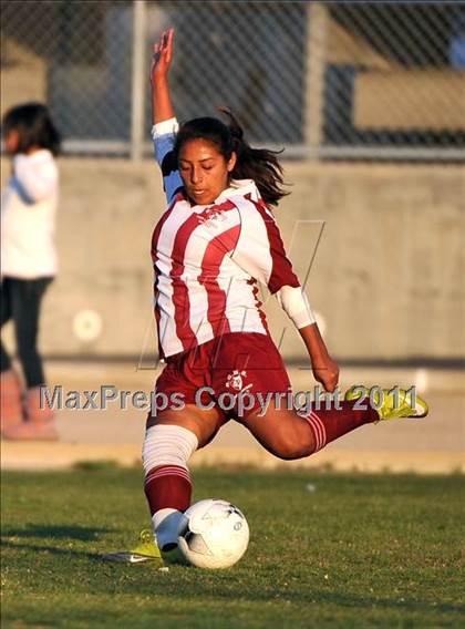 Thumbnail 2 in Bell Gardens @ Arroyo (CIF SS Playoffs) photogallery.