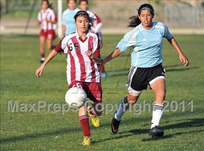 Thumbnail 2 in Bell Gardens @ Arroyo (CIF SS Playoffs) photogallery.
