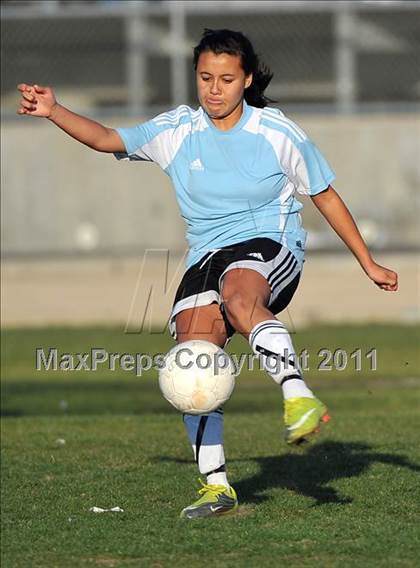 Thumbnail 2 in Bell Gardens @ Arroyo (CIF SS Playoffs) photogallery.