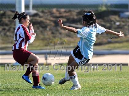 Thumbnail 1 in Bell Gardens @ Arroyo (CIF SS Playoffs) photogallery.