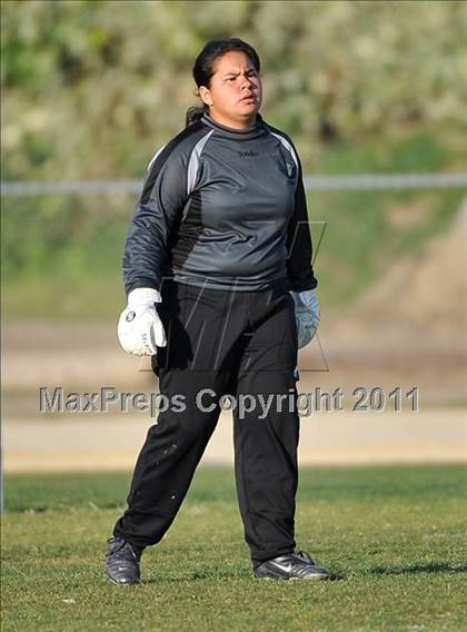 Thumbnail 3 in Bell Gardens @ Arroyo (CIF SS Playoffs) photogallery.