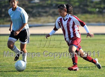 Thumbnail 2 in Bell Gardens @ Arroyo (CIF SS Playoffs) photogallery.