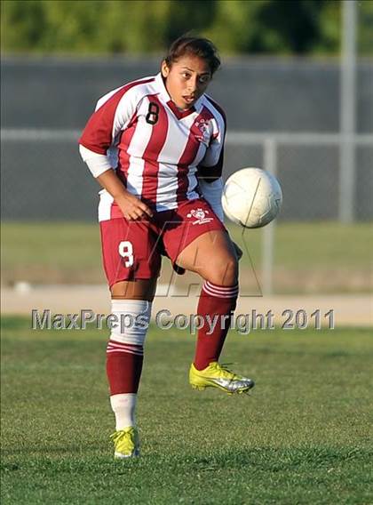 Thumbnail 1 in Bell Gardens @ Arroyo (CIF SS Playoffs) photogallery.