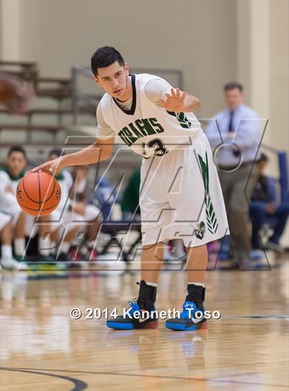 Thumbnail 3 in Brandeis vs. Southwest (SAISD Tournament) photogallery.