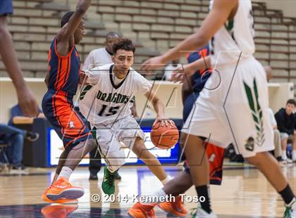 Thumbnail 3 in Brandeis vs. Southwest (SAISD Tournament) photogallery.