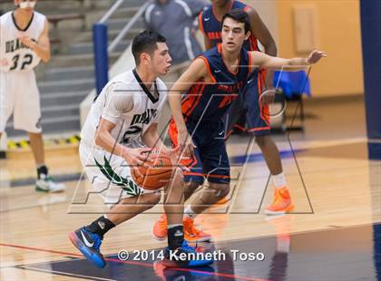Thumbnail 3 in Brandeis vs. Southwest (SAISD Tournament) photogallery.