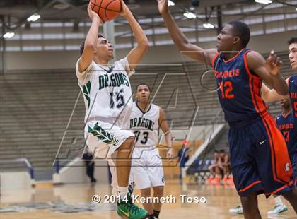 Thumbnail 3 in Brandeis vs. Southwest (SAISD Tournament) photogallery.
