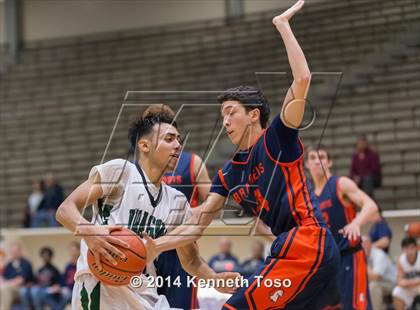 Thumbnail 2 in Brandeis vs. Southwest (SAISD Tournament) photogallery.