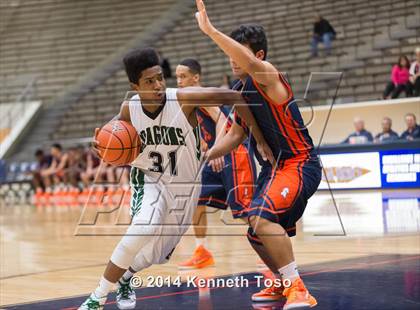Thumbnail 3 in Brandeis vs. Southwest (SAISD Tournament) photogallery.