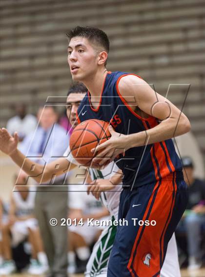 Thumbnail 1 in Brandeis vs. Southwest (SAISD Tournament) photogallery.