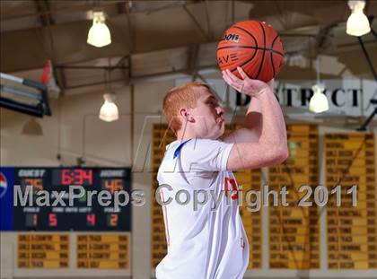 Thumbnail 2 in Fort Myers vs. Bishop Gorman (City of Palms Clasic) photogallery.