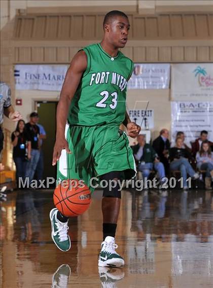 Thumbnail 2 in Fort Myers vs. Bishop Gorman (City of Palms Clasic) photogallery.