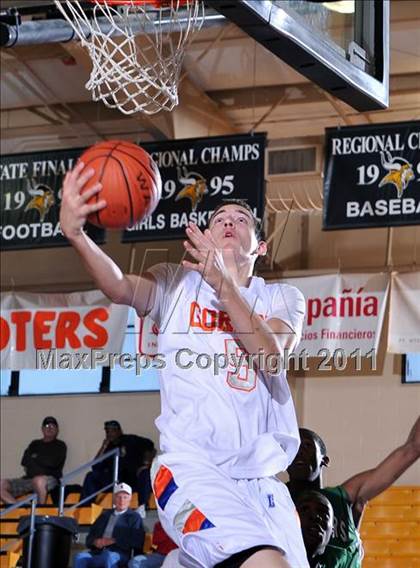 Thumbnail 1 in Fort Myers vs. Bishop Gorman (City of Palms Clasic) photogallery.