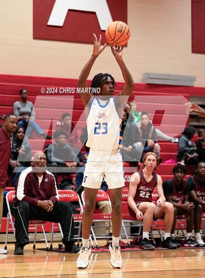 Thumbnail 3 in Westside vs Sumter (Poinsettia Classic) photogallery.