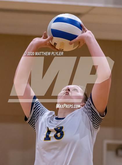 Thumbnail 2 in Fayetteville Academy vs Northwood Temple Academy (NCISAA 2A State Second Round) photogallery.