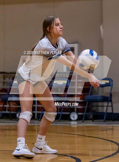 Thumbnail 2 in Fayetteville Academy vs Northwood Temple Academy (NCISAA 2A State Second Round) photogallery.