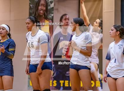 Thumbnail 3 in Fayetteville Academy vs Northwood Temple Academy (NCISAA 2A State Second Round) photogallery.