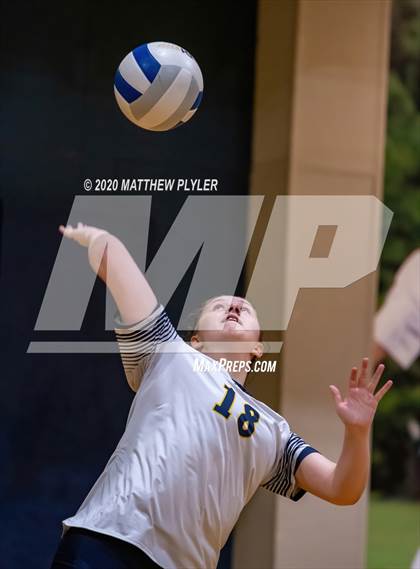 Thumbnail 2 in Fayetteville Academy vs Northwood Temple Academy (NCISAA 2A State Second Round) photogallery.