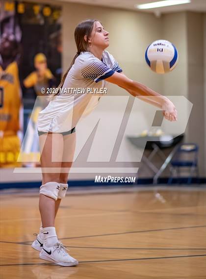 Thumbnail 2 in Fayetteville Academy vs Northwood Temple Academy (NCISAA 2A State Second Round) photogallery.