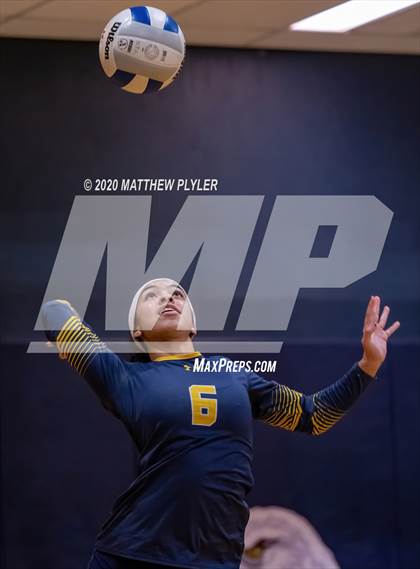 Thumbnail 3 in Fayetteville Academy vs Northwood Temple Academy (NCISAA 2A State Second Round) photogallery.