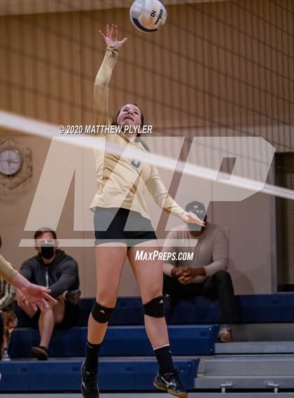 Thumbnail 1 in Fayetteville Academy vs Northwood Temple Academy (NCISAA 2A State Second Round) photogallery.