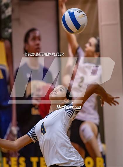 Thumbnail 1 in Fayetteville Academy vs Northwood Temple Academy (NCISAA 2A State Second Round) photogallery.