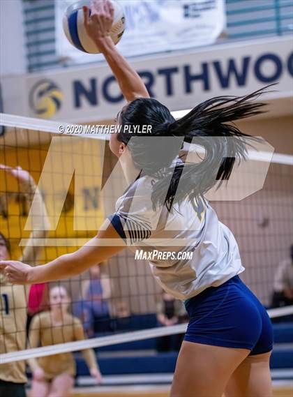 Thumbnail 3 in Fayetteville Academy vs Northwood Temple Academy (NCISAA 2A State Second Round) photogallery.