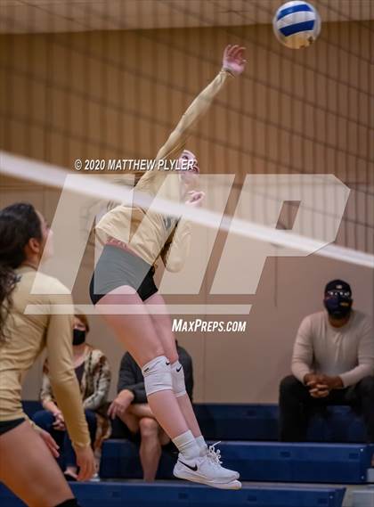 Thumbnail 3 in Fayetteville Academy vs Northwood Temple Academy (NCISAA 2A State Second Round) photogallery.