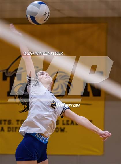 Thumbnail 3 in Fayetteville Academy vs Northwood Temple Academy (NCISAA 2A State Second Round) photogallery.