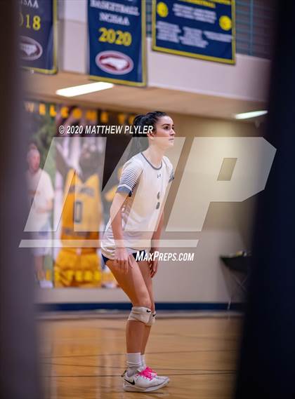 Thumbnail 3 in Fayetteville Academy vs Northwood Temple Academy (NCISAA 2A State Second Round) photogallery.