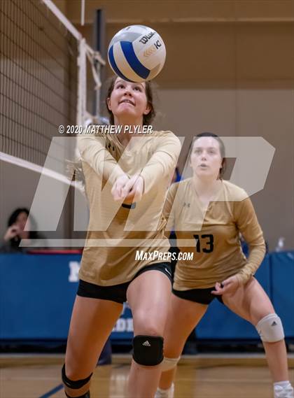 Thumbnail 3 in Fayetteville Academy vs Northwood Temple Academy (NCISAA 2A State Second Round) photogallery.