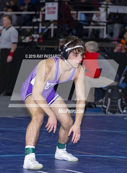 Thumbnail 1 in NYSPHSAA D1 Wrestling Championships (Semifinals 99 -126 lbs) photogallery.