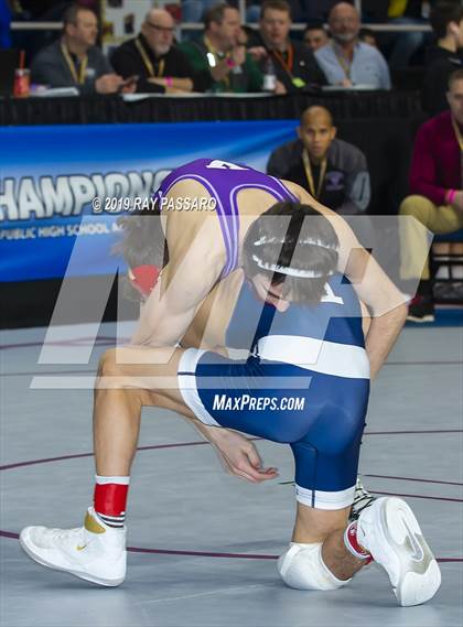Thumbnail 2 in NYSPHSAA D1 Wrestling Championships (Semifinals 99 -126 lbs) photogallery.